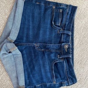 American eagle dark blue Jean shorts.